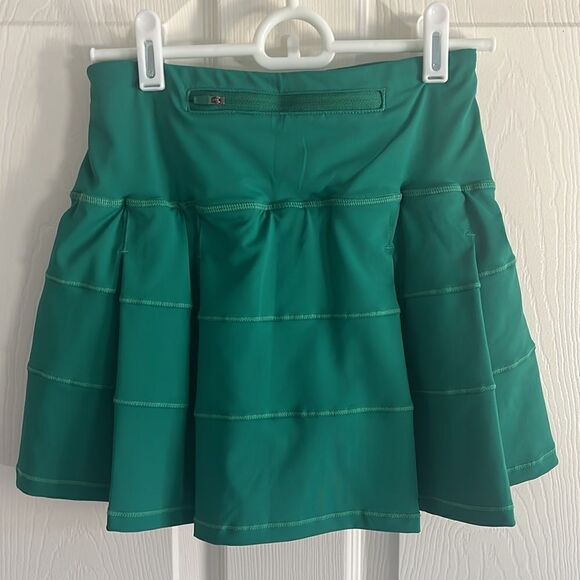 Green Athletic Skort - Picture 2 of 8